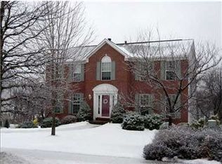 620 Water View Dr, Cranberry Twp, PA 16066
