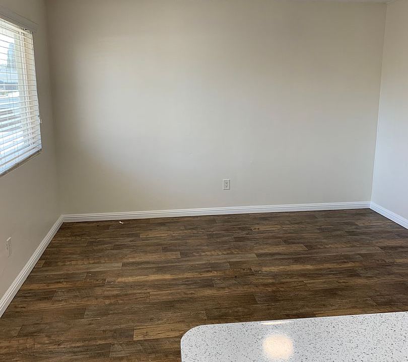 2nd image of 3366 Roosevelt St APT 5