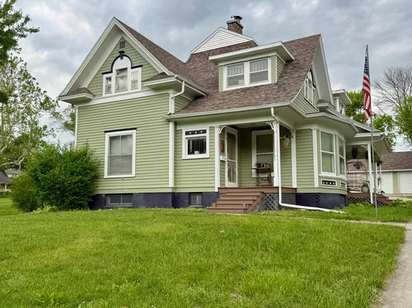 207 North St, Bedford, IA 50833
