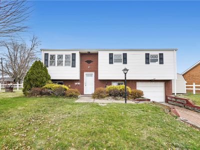 99 Longvue Dr, White Oak, PA, 15131
