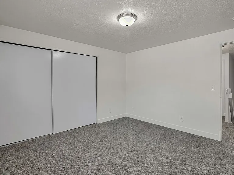 11900 SW Allen Blvd — Photo 21