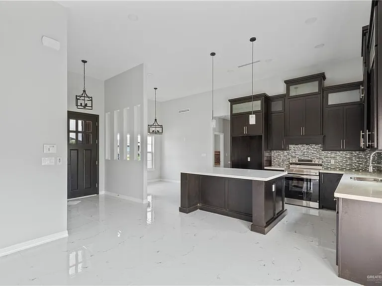 1401 Matilda Rose St — Photo 11