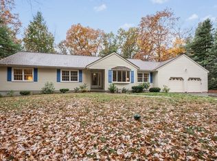 196 Lincoln St, Hudson, MA 01749