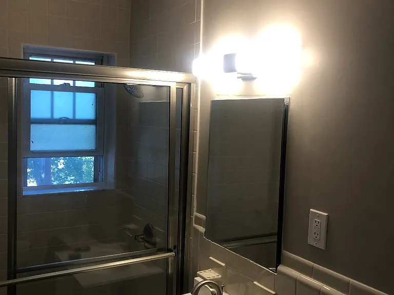 24 Circular Ave #3A — Photo 5