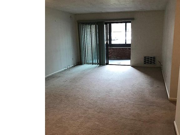 5th image of 3601 Hewn Ln APT 516