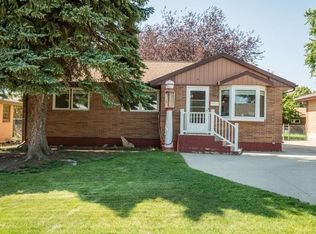 1605 Linda Dr NW, Mandan, ND 58554