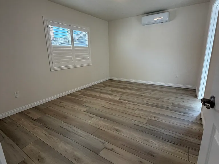 2540 E Dunes St #B — Photo 7