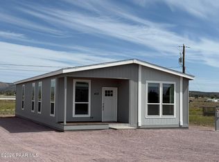 410 W Paris Trl, Paulden, AZ 86334