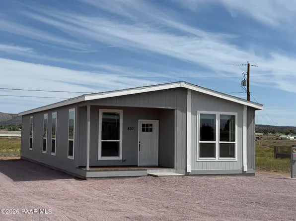 410 W Paris Trl, Paulden, AZ 86334