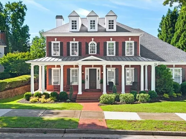 4516 Meadow Club Dr, Suwanee, GA 30024