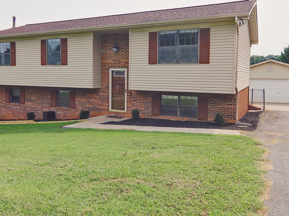 1st image of 509 River Bend Dr