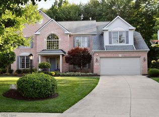 20551 Morar Cir, Strongsville, OH