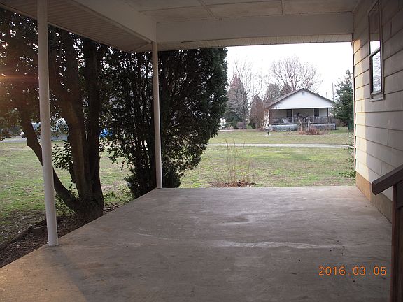 4th image of 9033 S Bayview Dr