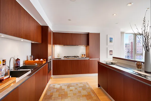 Sold by Compass | media 6