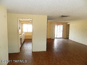 3rd image of 8421 E Rosewood St