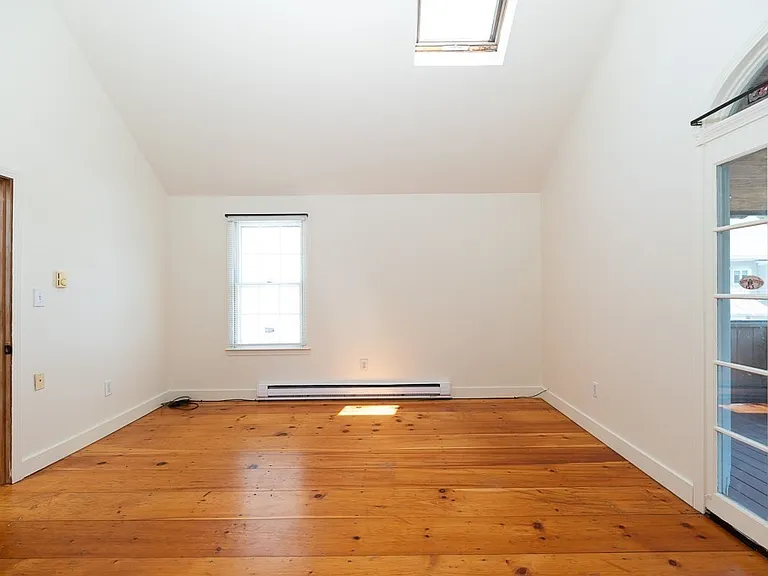 7 Derby St #0 — Photo 17