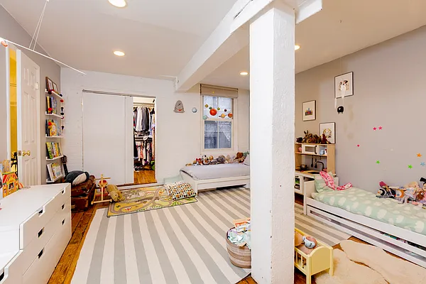 Rented by Town Residential | media 34