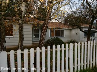 365 W Birch Ct, Roseburg, OR 97471