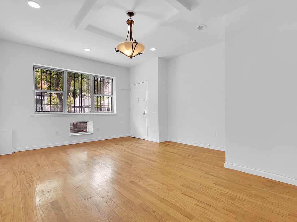 1st image of 363 Franklin Ave #1