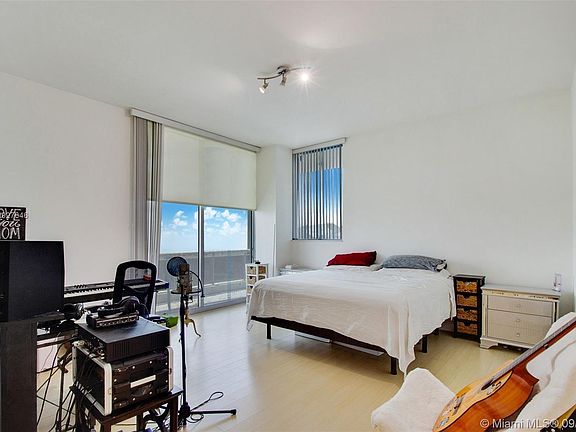 3rd image of 7901 Hispanola Ave APT 601