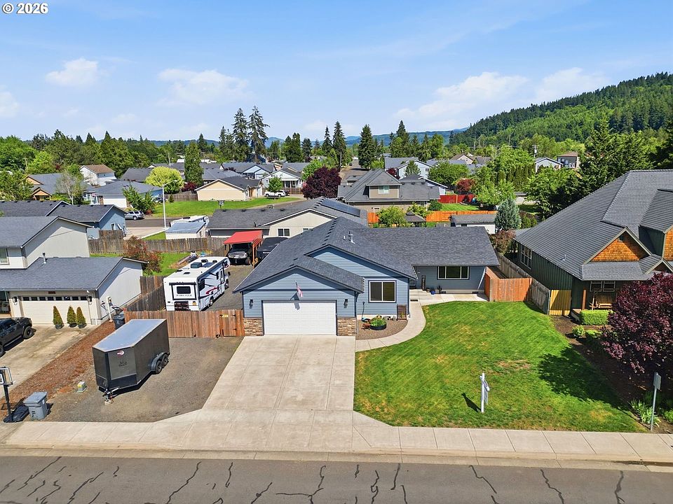 1st image of 38599 SW Filbert St