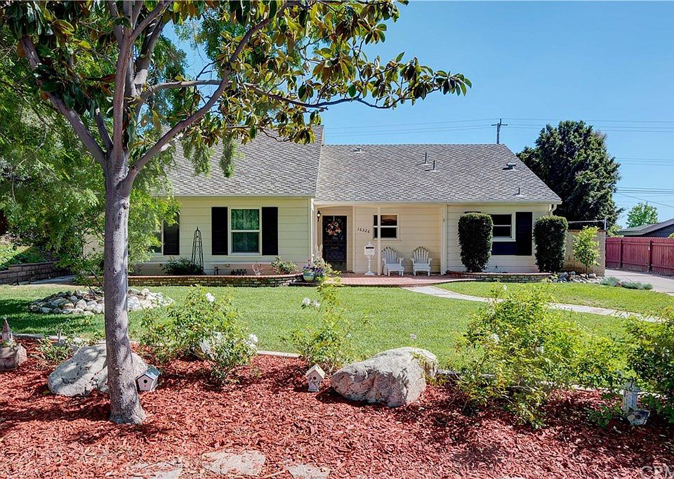 1st image of 16326 Pasada Dr