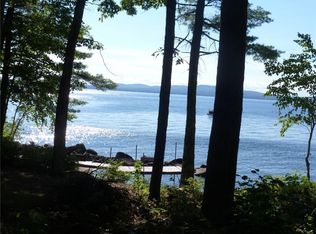 8 Anderson Rd, Raymond, ME 04071