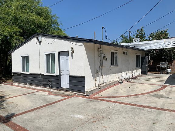 5th image of 356 Stanford Dr