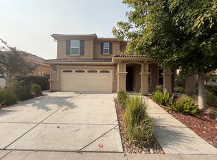 9940 Asilomar Ln, Elk Grove, CA 95757