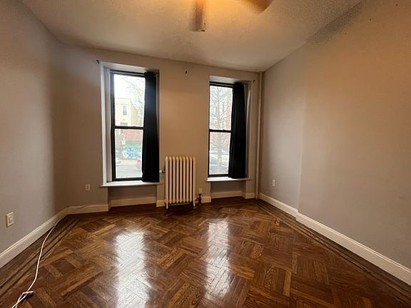 3rd image of 309 Hancock St APT 1