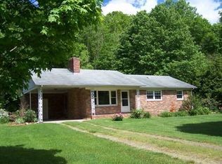 219 Ewart Wilson Rd, Burnsville, NC 28714