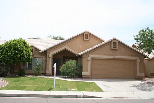 431 N Leoma Ln Photo 1