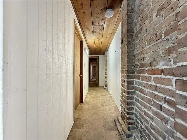 627 N Olympia St #B — Photo 10
