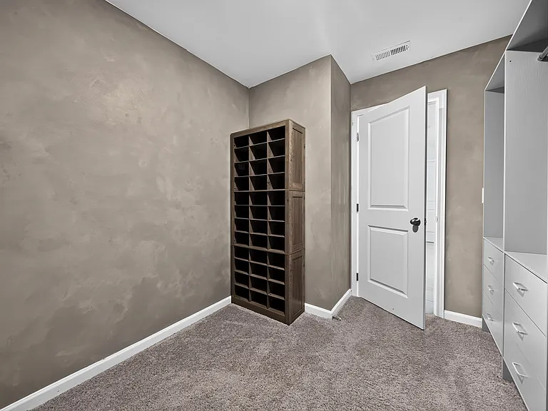 63 Lee Road 2234 — Photo 38