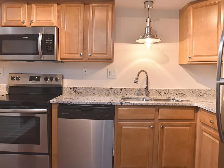919 N Pennsylvania St #106 — Photo 3