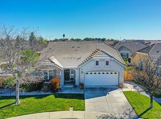 2043 Red Sunset Ct, Vacaville, CA 95687