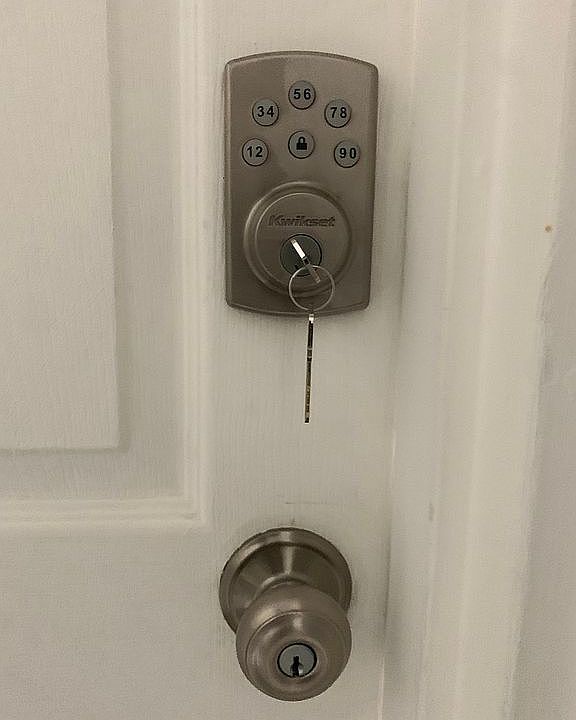 Smartcode door lock