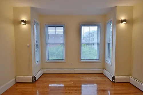 35 Brookline St #17 Photo 1