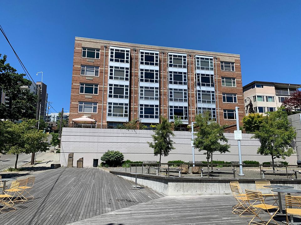 1st image of 720 Queen Anne Ave N APT 404