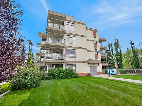 3rd image of 11140 68th Ave NW #305