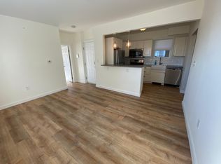 300 Marginal St #1, Boston, MA 02128