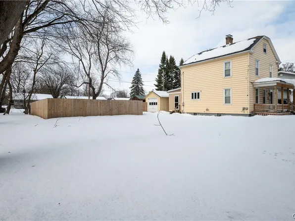 425 Larchmont Ave, Utica, NY 13502