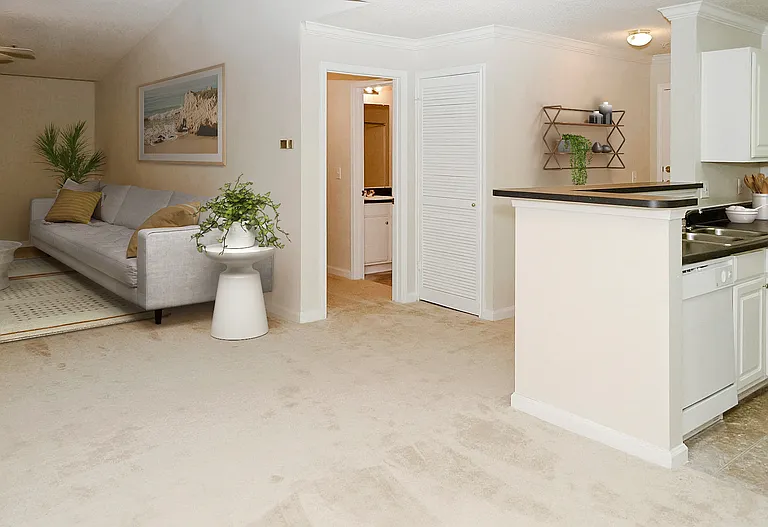 Waterford Landing Apartment Homes — Photo 26