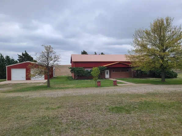 2062 5th Ave, McPherson, KS 67460