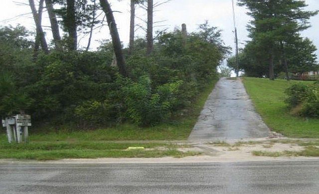 1st image of 1410 N Carpenter Rd