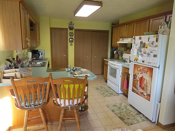 4th image of 62385 County Road 11
