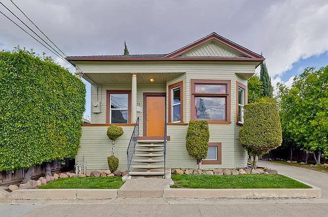 1st image of 658 N 12th St