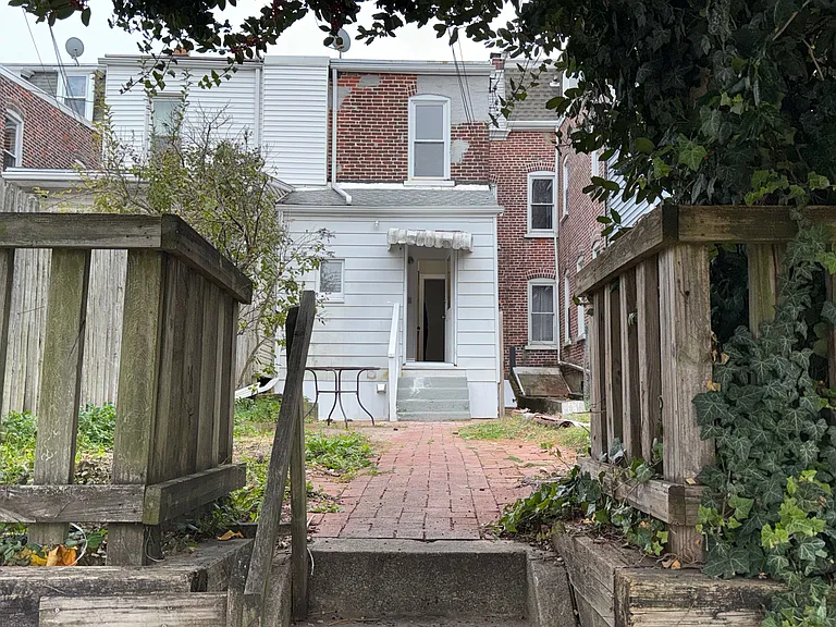 41 S Franklin St — Photo 2