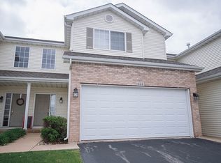 1929 Paddock Ct, Belvidere, IL 61008