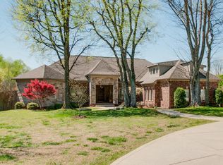 1202 Lake Rise Pl, Gallatin, TN 37066